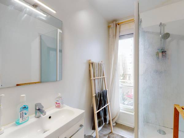 Colocation / Appartement 6 pièces de 89 m², Rouen, Rue Brisout de Barneville / Photo 6