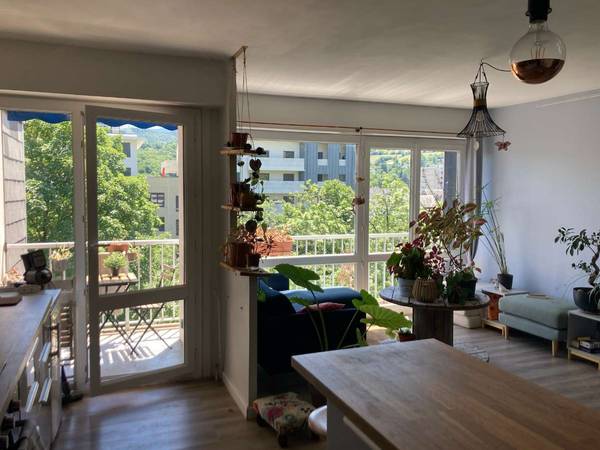 Sous-location / Appartement 5 pièces de 92 m², Chambéry, Quai Pierre Bayard / Photo 2