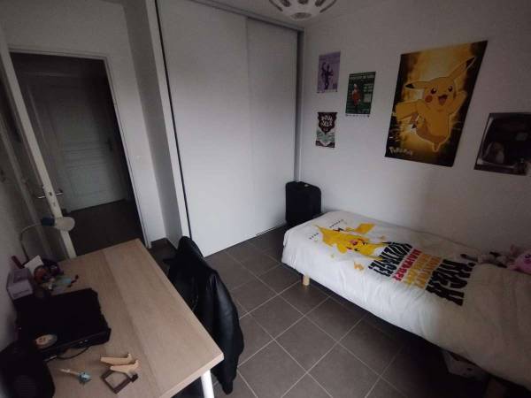 Flatsharing / 5-bedroom flat · 84 m², Villeurbanne, Rue de Longchamp / Photo 2