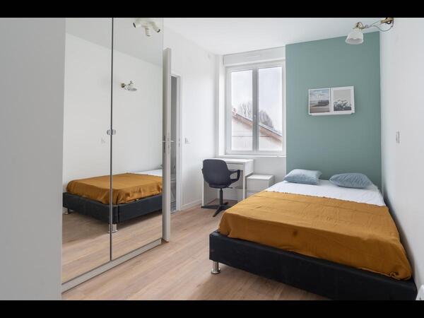 Colocation / Maison 5 pièces de 75 m², Lille, Rue Degland / Photo 2
