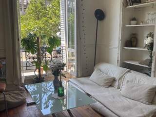 Sublet / Appartement 4 pièces de 60 m², Paris, Avenue de Suffren