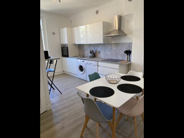 Flatsharing / 4-bedroom flat · 78 m², Villeurbanne, Rue Eugène Fournière / Photo 2