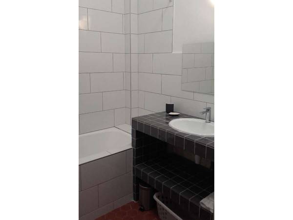 Colocation / Appartement 5 pièces de 145 m², Marseille, Cours Lieutaud / Photo 9