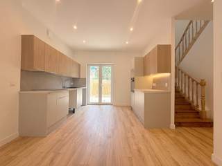 Location / 4 rooms house · 60 m², Villeurbanne, Rue Clos Poncet