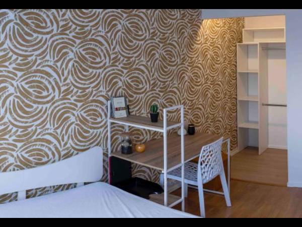 Colocation / Appartement 4 pièces de 78 m², Clermont-Ferrand, Rue de l'Oradou / Photo 11