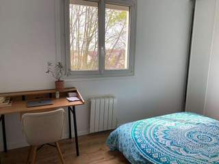 Flatsharing / 3-bedroom apartment building · 10 m², Argenteuil, Square Locarno