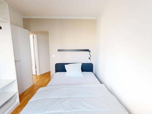 Flatsharing / 5-bedroom flat · 91 m², Créteil, Rue du Général de Larminat / Photo 2