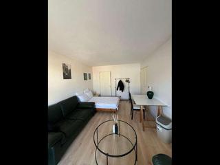 Homestay / 2-bedroom flat · 51 m², Paris, Avenue Jean Moulin