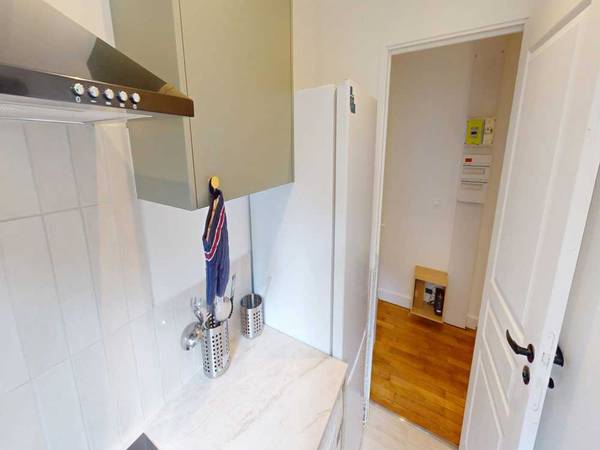 Colocation / Appartement 2 pièces de 10 m², Paris, Rue Chaligny / Photo 2