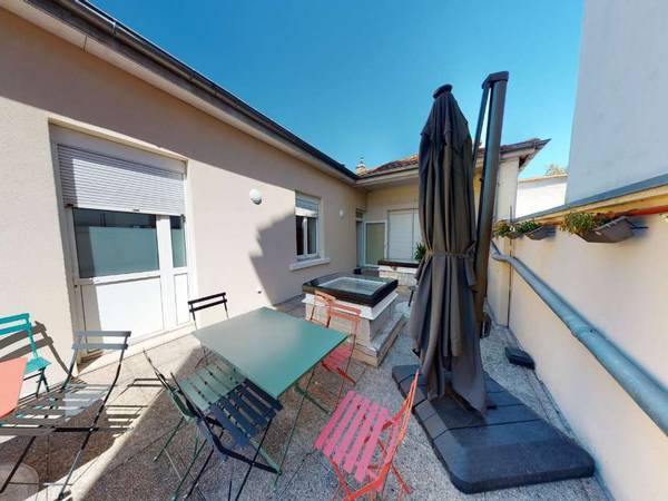 Coliving / Maison 10 pièces de 360 m², Lyon, Rue Tissot / Photo 10