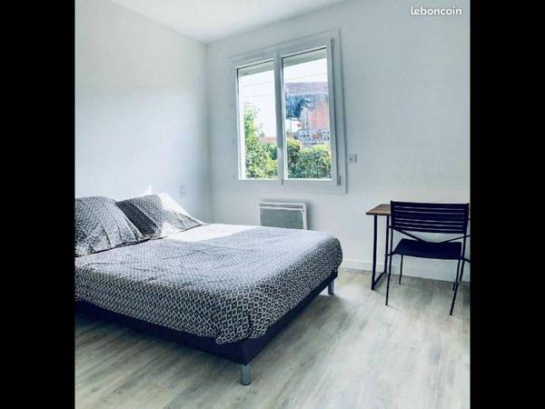 Colocation / Maison 10 pièces de 230 m², Albi, Rue Jules Verne / Photo 2