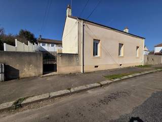 Rental / 3-bedroom house · 62 m², Le Creusot, Rue Beaubrun
