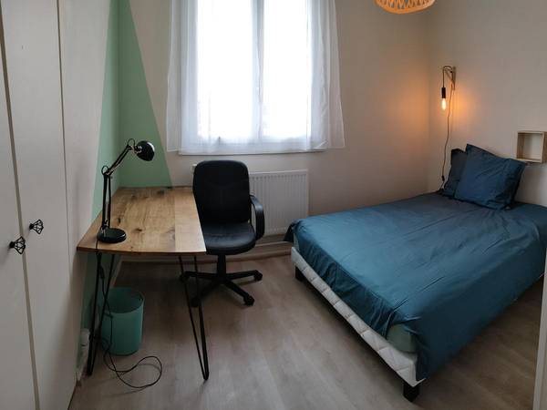 Flatsharing / 3-bedroom flat · 53 m², Vénissieux, Avenue Francis de Pressensé / Photo 10
