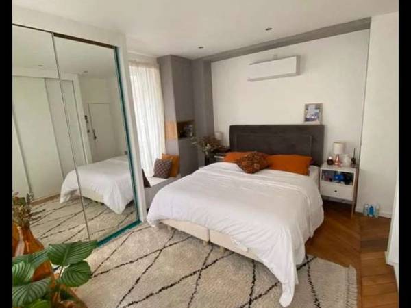 Colocation / Appartement 7 pièces de 137 m², Paris, Rue de Clignancourt / Photo 12