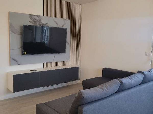 Colocation / Appartement 5 pièces de 100 m², Aubervilliers, Avenue du Président Roosevelt / Photo 2