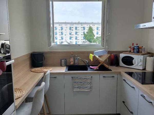 Chambre pour étudiant / Appartement 4 pièces de 65 m², Rennes, Rue Jules Lebrun / Photo 3