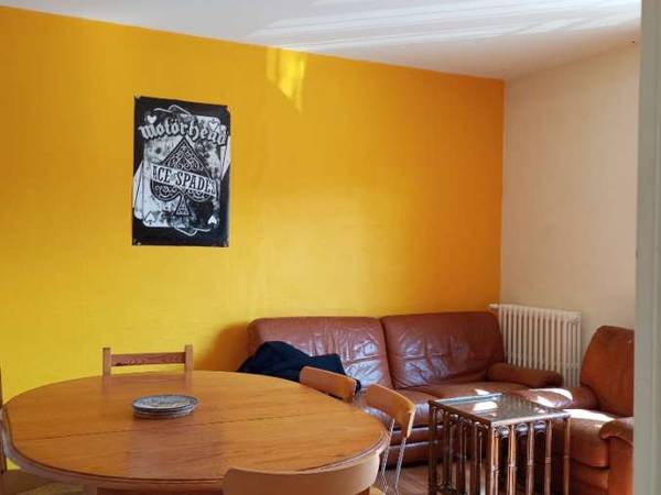 Colocation / Appartement 6 pièces de 102 m², Angers, Rue René Bremont / Photo 2