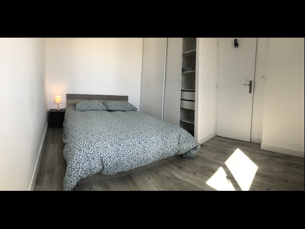 Colocation / Appartement 5 pièces de 97 m², Marseille, Rue Henri Auzias / Photo 2