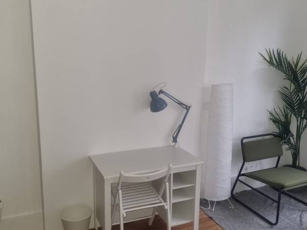 Colocation / Appartement 3 pièces de 75 m², Paris, Rue Tolbiac / Photo 2
