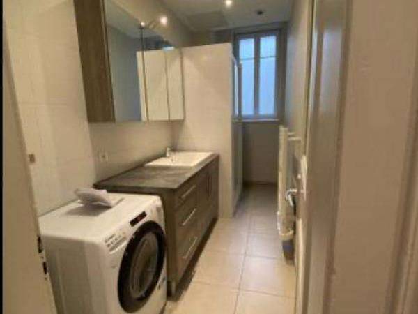 Colocation / Appartement 4 pièces de 90 m², Strasbourg, Boulevard Clémenceau / Photo 7