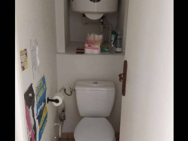 Colocation / Appartement 3 pièces de 65 m², Lyon, Rue de Bourgogne / Photo 5