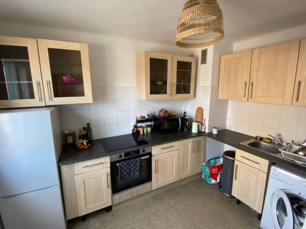 Flatsharing / 4-bedroom flat · 65 m², Marseille, Rue Jean Martin / Photo 2