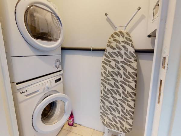 Colocation / Appartement 7 pièces de 150 m², Oullins-Pierre-Bénite, Rue Ferrer / Photo 2