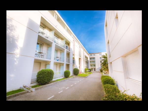 Location / Résidence 1 pièce de 28 m², Avignon, 5, l'Impasse de l'Épi / Photo 2