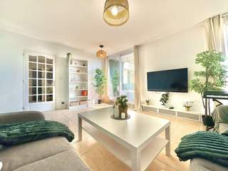 Colocation / Appartement 5 pièces de 97 m², Élancourt, Résidence Les Nouveaux Horizons