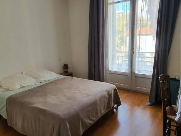 Location / Appartement 2 pièces de 44 m², Ajaccio, Rue Merimee / Photo 3