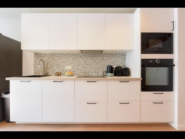 Colocation / Appartement 6 pièces de 100 m², Courbevoie, Square Henri Regnault / Photo 23