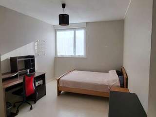 Colocation / 1 room apartment · 13 m², Rennes, Square des Hautes Chalais