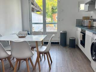 Casa condivisa / 6 rooms house · 110 m², Neupré, Rue des Poètes