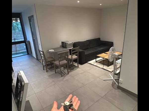 Colocation / Appartement 4 pièces de 70 m², Chambéry, Avenue d'Annecy / Photo 2