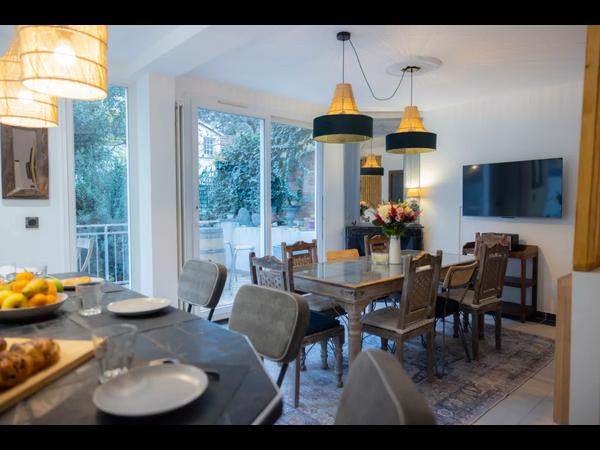 Coliving / Maison 10 pièces de 220 m², Malakoff, Rue Chauvelot / Photo 2