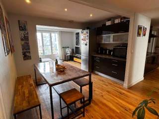 Room share, 6 rooms apartment, Grenoble