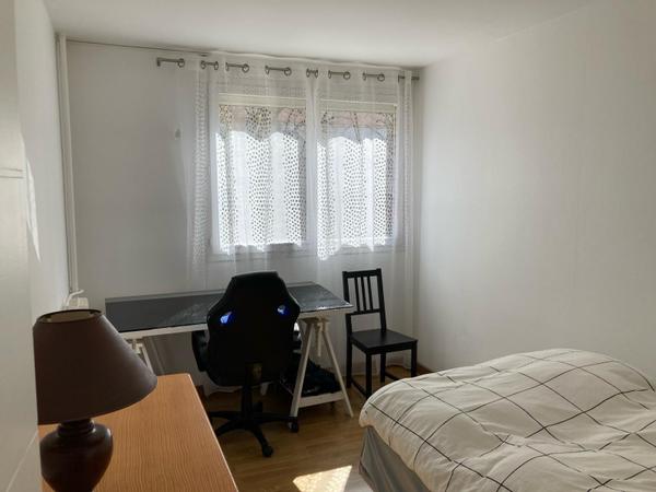 Colocation / Appartement 4 pièces de 72 m², Toulouse, Rue Paul Decamps / Photo 15