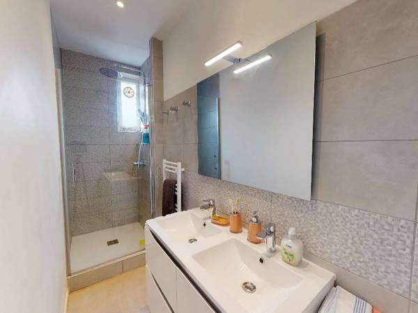 Colocation / Appartement 4 pièces de 56 m², Lyon, Impasse Ferret / Photo 10