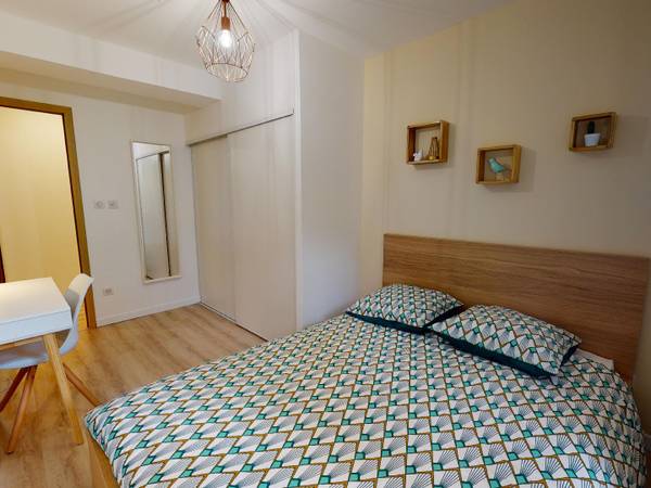 Colocation / Appartement 6 pièces de 92 m², Écully, Ter Rue Marietton / Photo 2