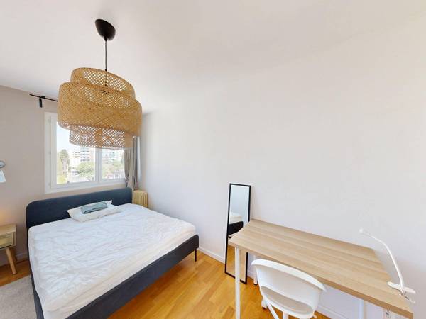 Colocation / Appartement 4 pièces de 69 m², Montpellier, Rue Guillaume d'Autignac / Photo 2