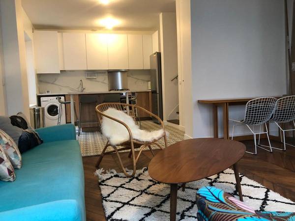 Colocation / Appartement 6 pièces de 118 m², Romainville, Rue de Paris / Photo 2