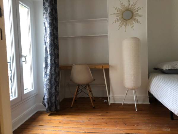 Colocation / Appartement 6 pièces de 118 m², Romainville, Rue de Paris / Photo 12