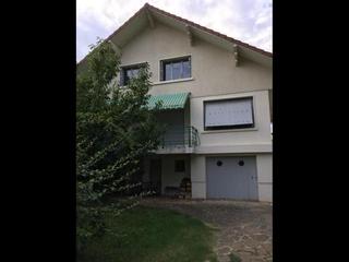 Flatsharing / Villa, Poisat