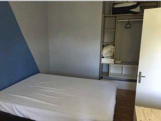 Colocation / Appartement 6 pièces de 70 m², Angers, Boulevard Daviers