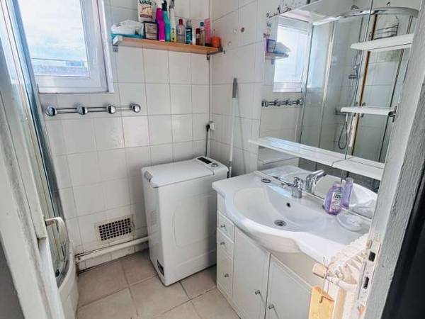 Colocation / Appartement 5 pièces de 83 m², Paris, Rue du Moulin de la Pointe / Photo 5