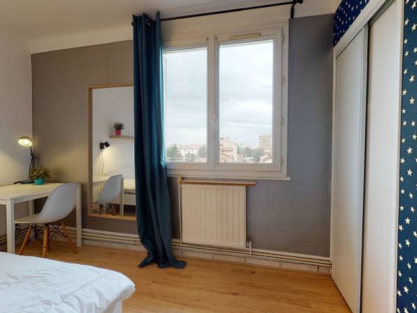 Colocation / Appartement 5 pièces de 80 m², Lyon, Avenue Général Frère / Photo 17