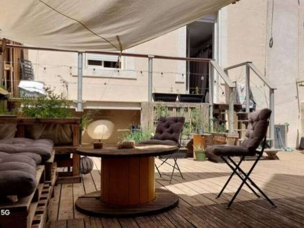 Sous-location / Appartement 3 pièces de 55 m², Marseille, Rue Sainte Cecile / Photo 2