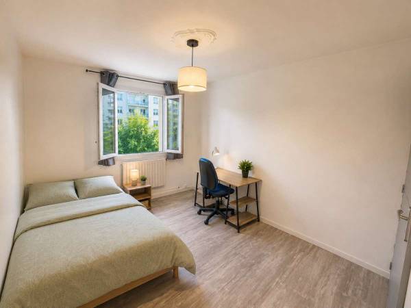Flatsharing / 5-bedroom flat · 85 m², Grenoble, Boulevard Joseph Vallier / Photo 2