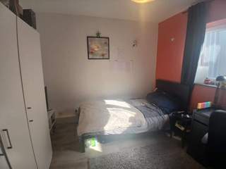 Colocation / Appartement 4 pièces de 75 m², Liège, Quai Bonaparte