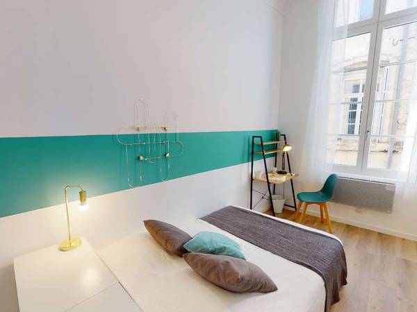 Coliving / Appartement 3 pièces de 85 m², Montpellier, Grand-Rue Jean Moulin / Photo 2